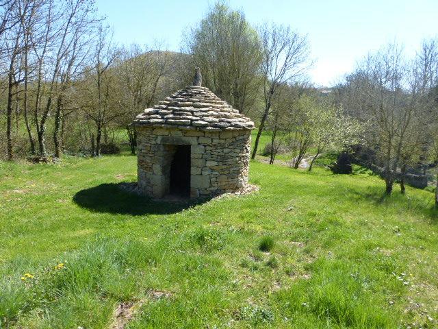 Chambre D'Hotes Le Tilleul De Canac Parking Prive Gratuit Rodez Esterno foto
